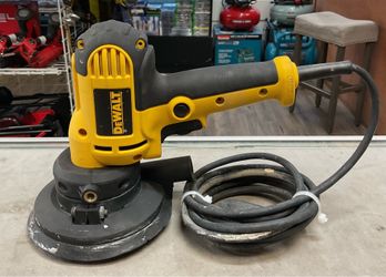 Dewalt 6 AMP Corded Variable Speed Disk Sander 5 in.