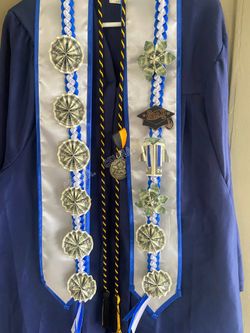 Graduation lei