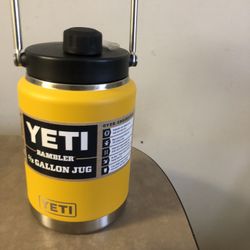 1/2 Gallon Yeti 