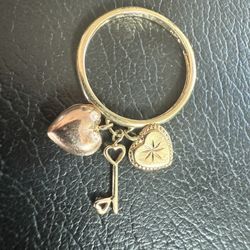 Ring.