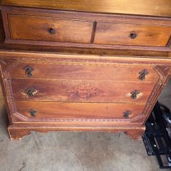 Beautiful Antique Dresser Or Commode 