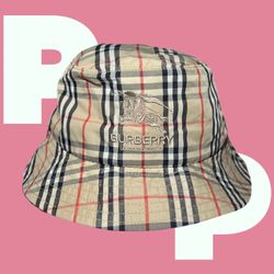 Supreme Burberry Crusher (S/M)