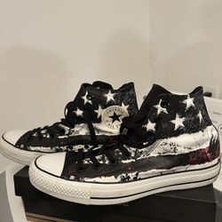 Converse Sneakers Size10