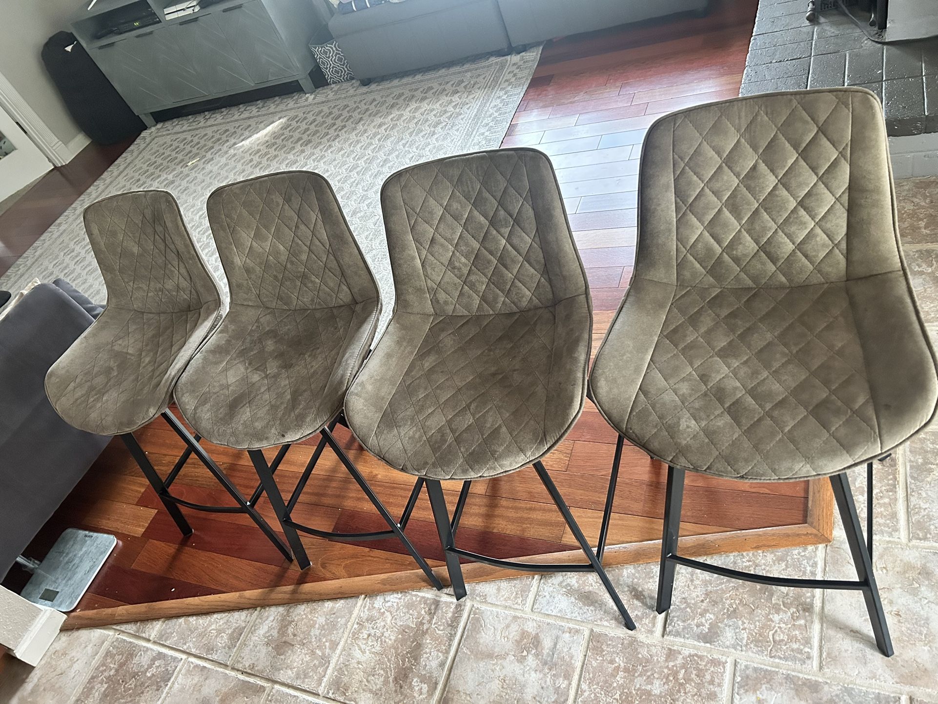 Bar Stools 