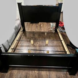 Bed Set And Drawers
