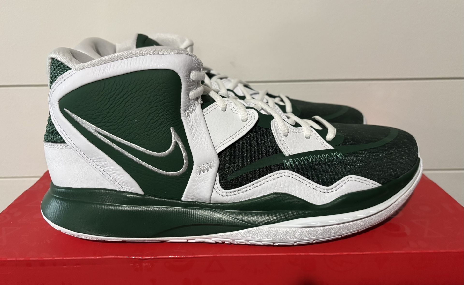 NEW Nike Kyrie Infinity TB Gorge Green White Shoes (Men's $65