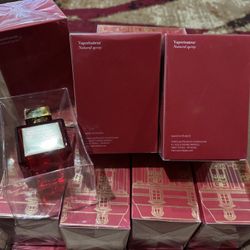 Cologne Baccarat Rouge 540