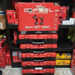 M18 FUEL 18V Lithium-lon Brushless Cordless Hammer Drill and Impact Driver Combo Kit (2-Tool) with 2 Batteries