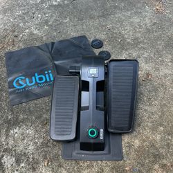 Cubii Go seated elliptical
