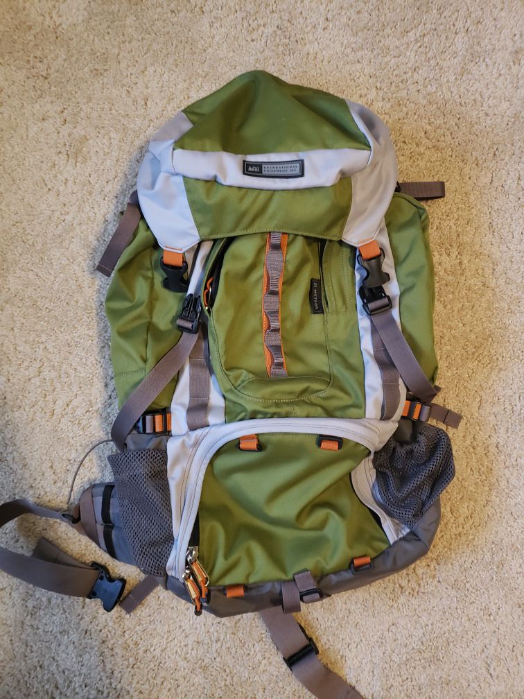 REI Meteor Youth Backpack
