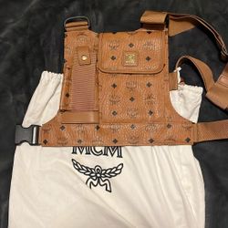 MCM Chestpack Nordstrom exclusive (Viestos)