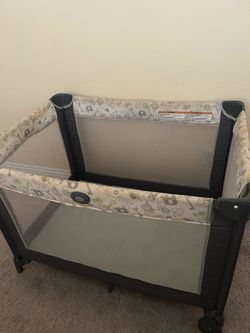 Play pen