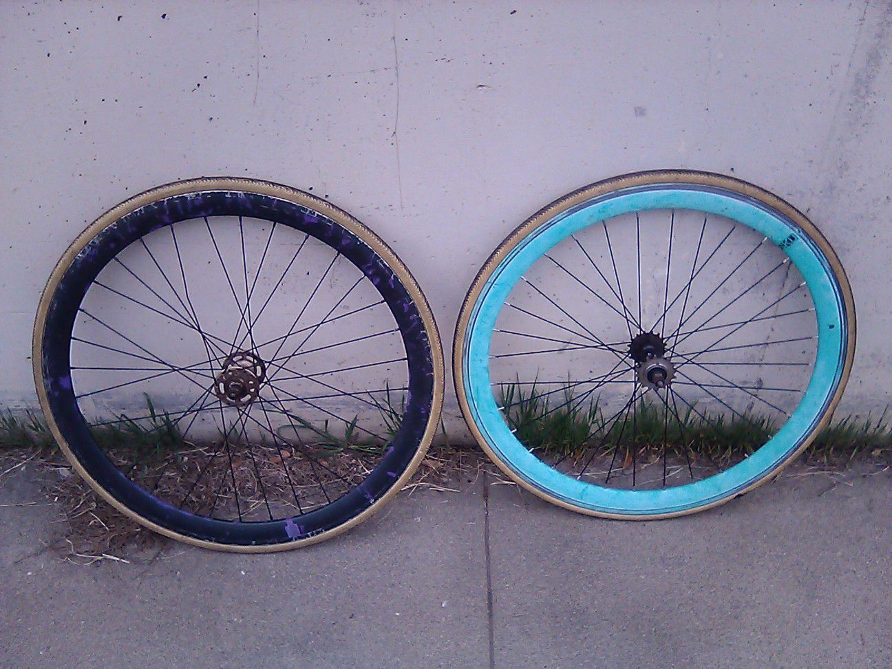 Fixie wheel set 700c w. Solid Rubber Tires