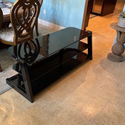 Contemporary TV Stand With Three Glass Shelves