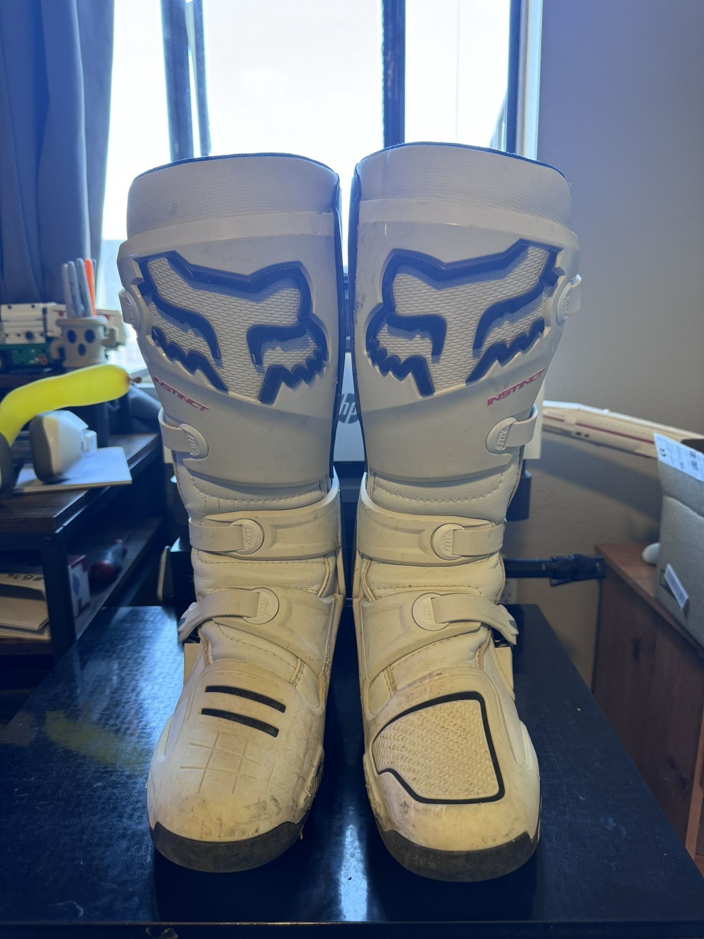 Fox Instincts Size 10.5 