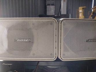 BOSE speakers