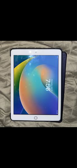 iPad 5th Generation (Wi-Fi + Cellular)