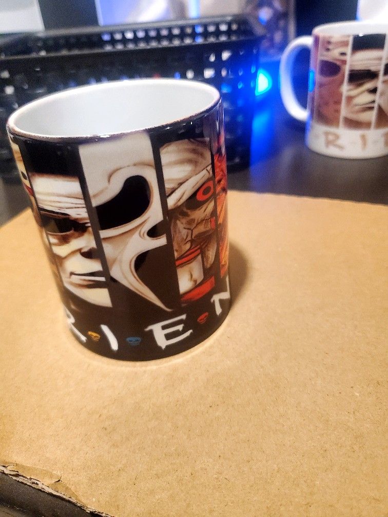 Custom Water Bottles Tumblers And Mugs