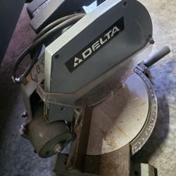 Vintage Delta 34-080 10" Motorized Miter Box Saw — Heavy Cast Iron, Mid-1980s