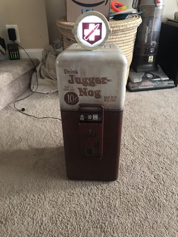 Rare Jugger-Nog mini fridge