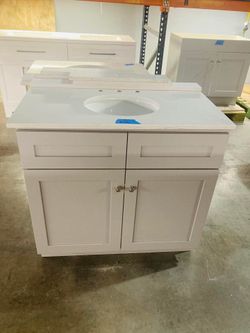 36in Bathroom Vanity with Top