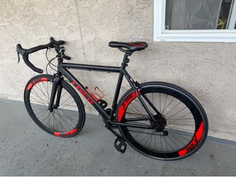 TRECK Road bike