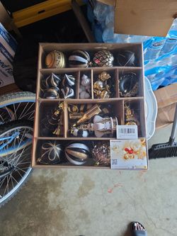 Shareconn  Christmas Bulbs