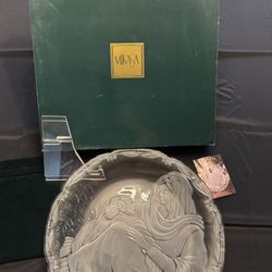 Mikasa Crystal Madonna And Chid Display Platter