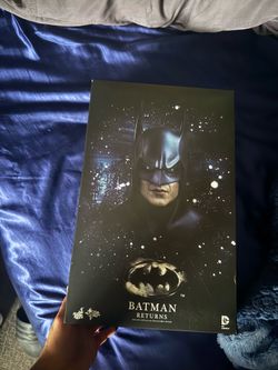 Hot Toys Batman Returns 1.0