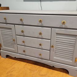 Solid Wood Console/ Drawers 