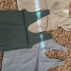 Women’s Tops / Junior Tops