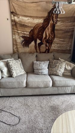 5 piece furniture set!!!