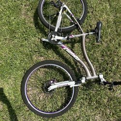 26" Genesis Whirlwind Mountain Bike, 26" Wheels, Adults Age 14+