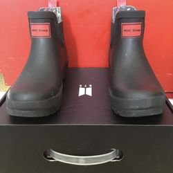 Mic drop BTS black rubber rain boots