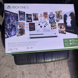 Xbox One S