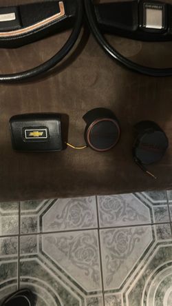 Chevrolet Steering Wheel Horn Button Set