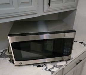 GE microwave oven oven