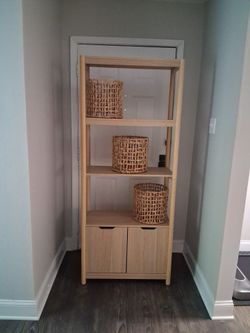 Light Wood Bookshelf with Cabinet