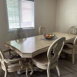Kitchen Dining Table