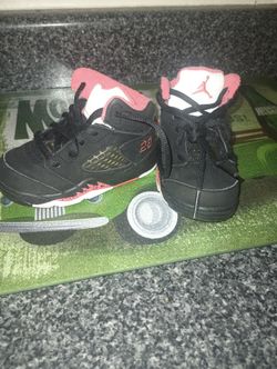Infants Jordan Size 5c