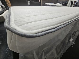 Memory foam mattress NEW