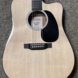 Martin Special Dreadnought Cutaway 11E Road Series Acoustic Electric Guitar Natural for Sale in Gilbert AZ OfferUp