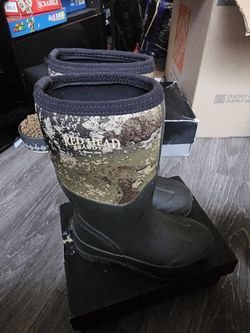 Red head Steel Shank Boots Youth Size 12