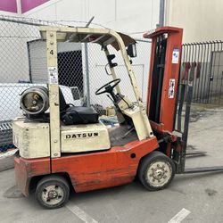 Datsun Forklift 