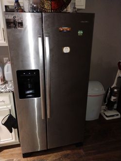 Refrigerator For Sale $800.00