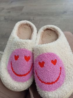Happy face Smile Slip shoes