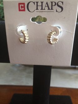 Chaps Small Hood Earrings