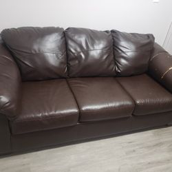 Leather Couch (Clean & Good Condition)