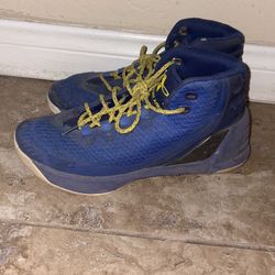 Curry Basketball shoes