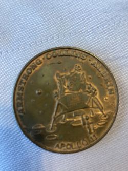 Apollo 11 Coin